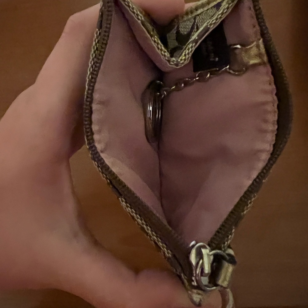 Coach Card Case - Picture 4 of 4